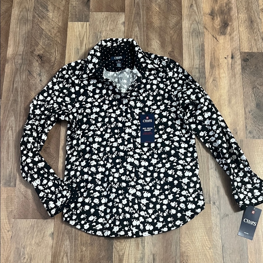 NWT Chaps Black and White Floral No Iron button down slimming fit shirt sz PS